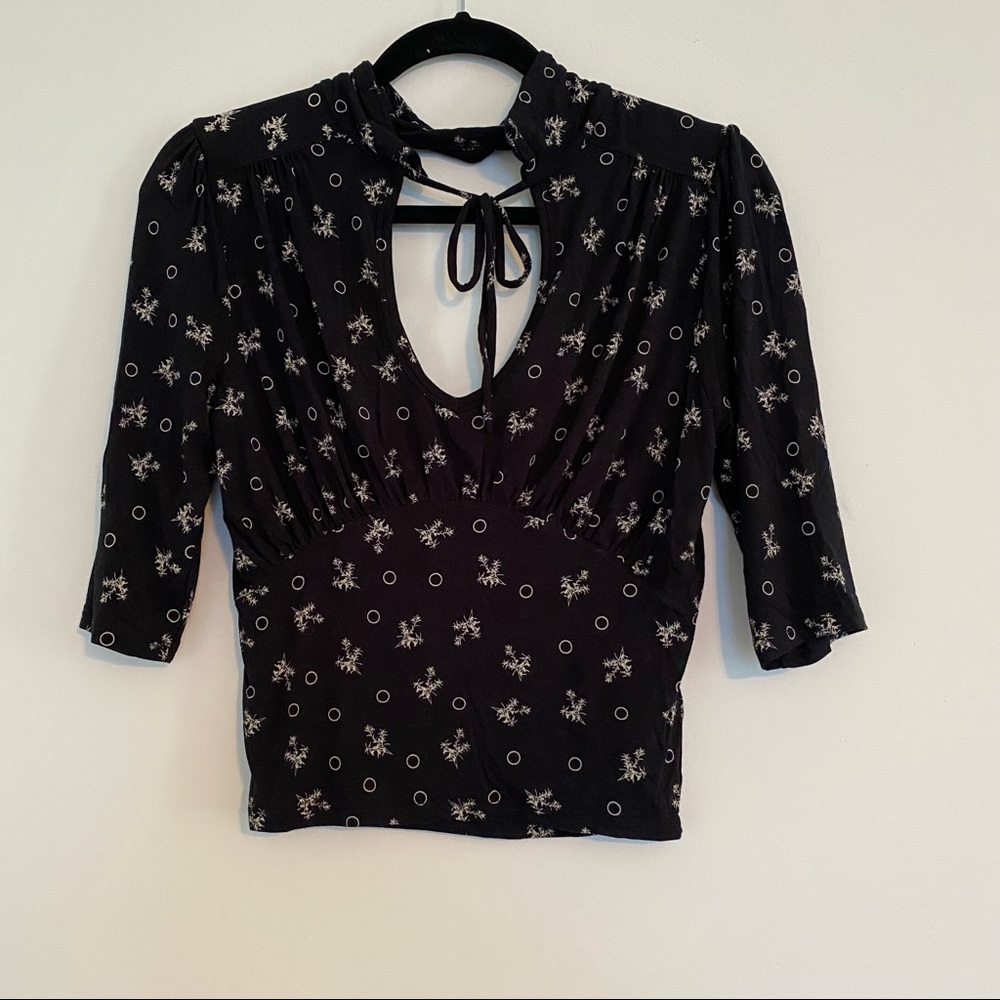 Free People Peasant Style Tie Neck Crop Top - #042